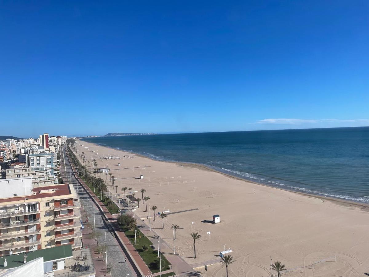 شقة Atico Duplex Playa De Gandia A 1Ra Linea De Playa المظهر الخارجي الصورة