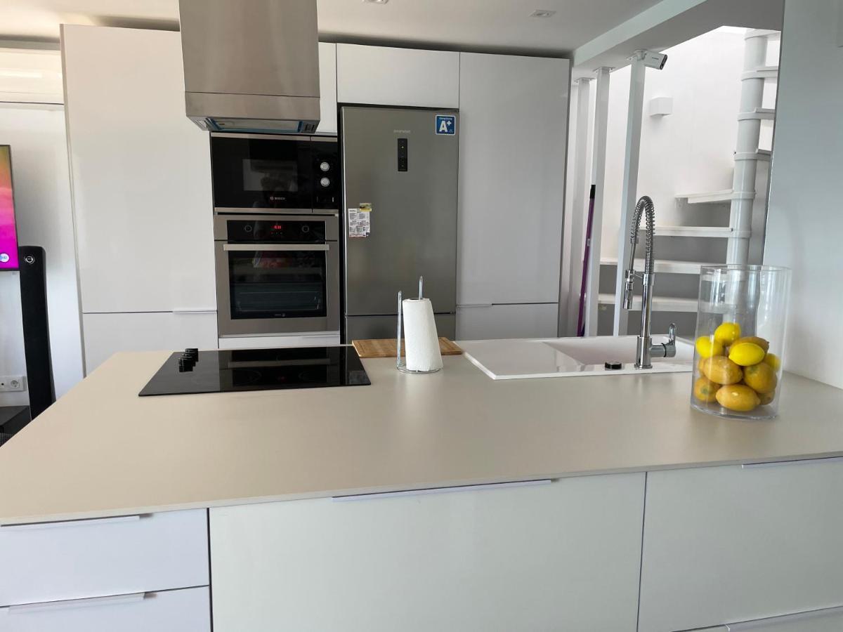شقة Atico Duplex Playa De Gandia A 1Ra Linea De Playa المظهر الخارجي الصورة
